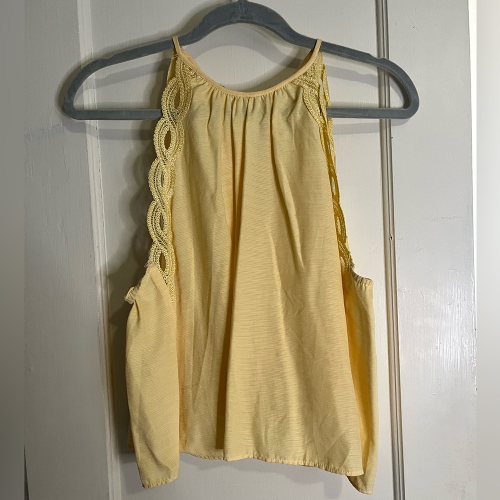 Kendall & Kylie Halter tank